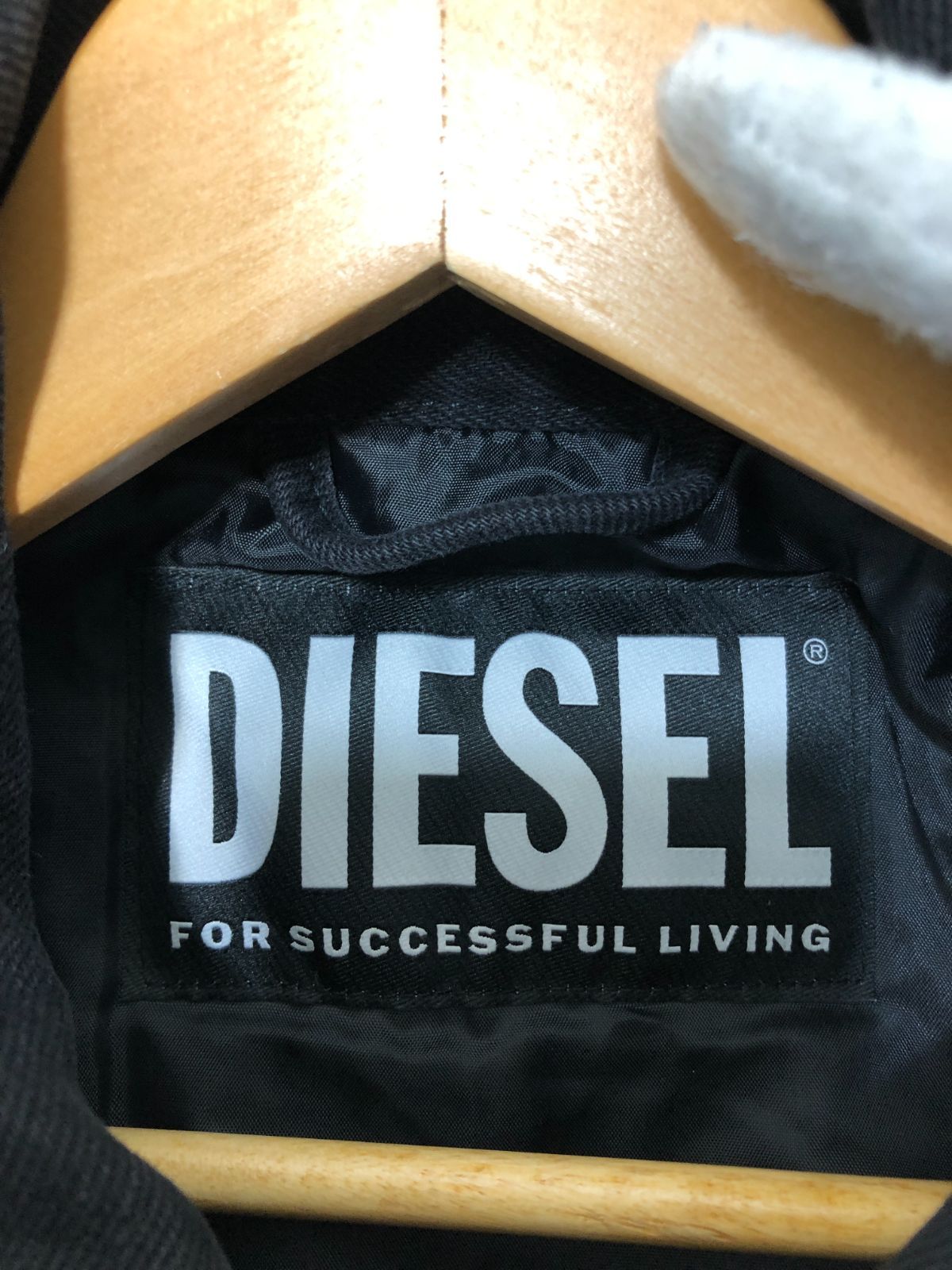051171 DIESEL D-SHYLA 中綿 デニム 切り替え ジャケット - メルカリ