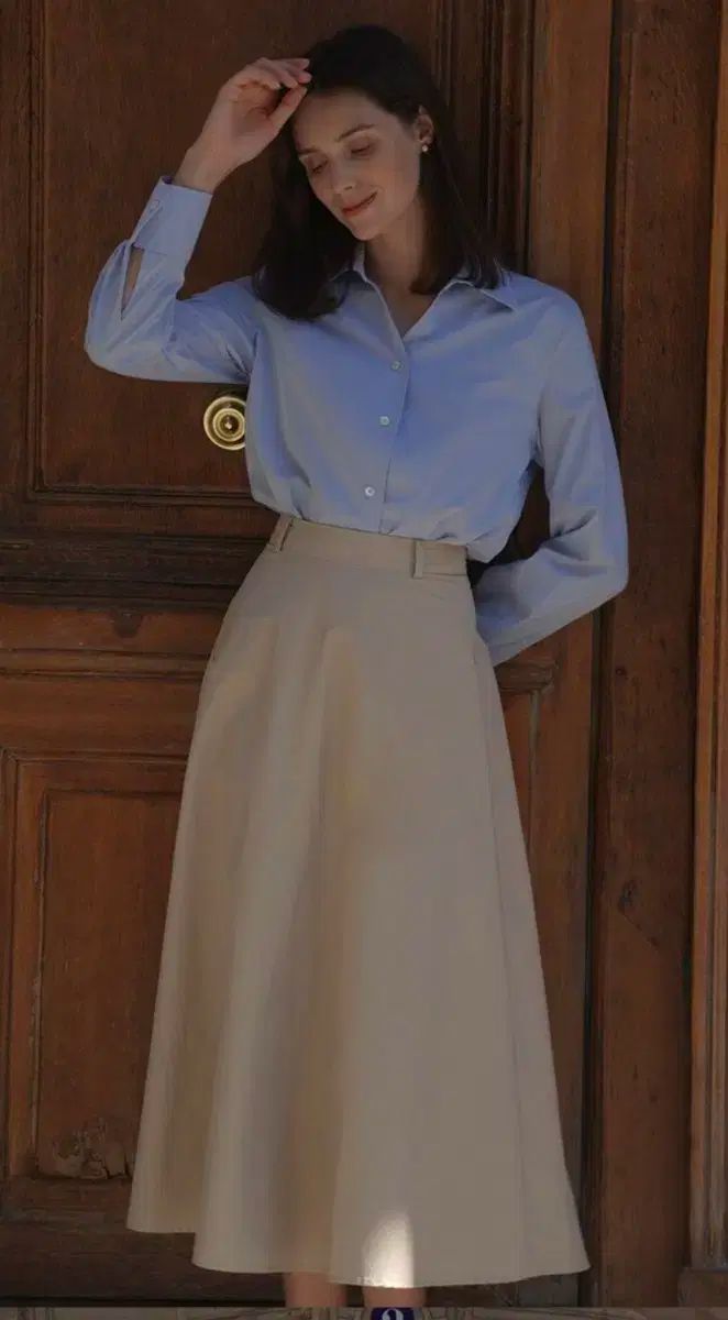 eune 으네 ニュースルーム シャツ スカイブルー