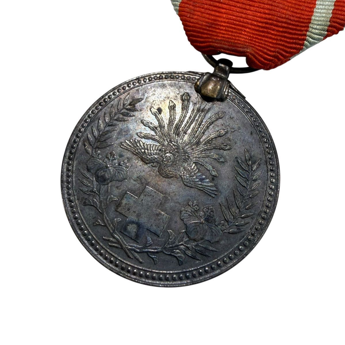 赤十字メダルと付属品一式 Yahoo!オークション - 昭和21年 日本赤十字社 記念 記章 勲章 コイン