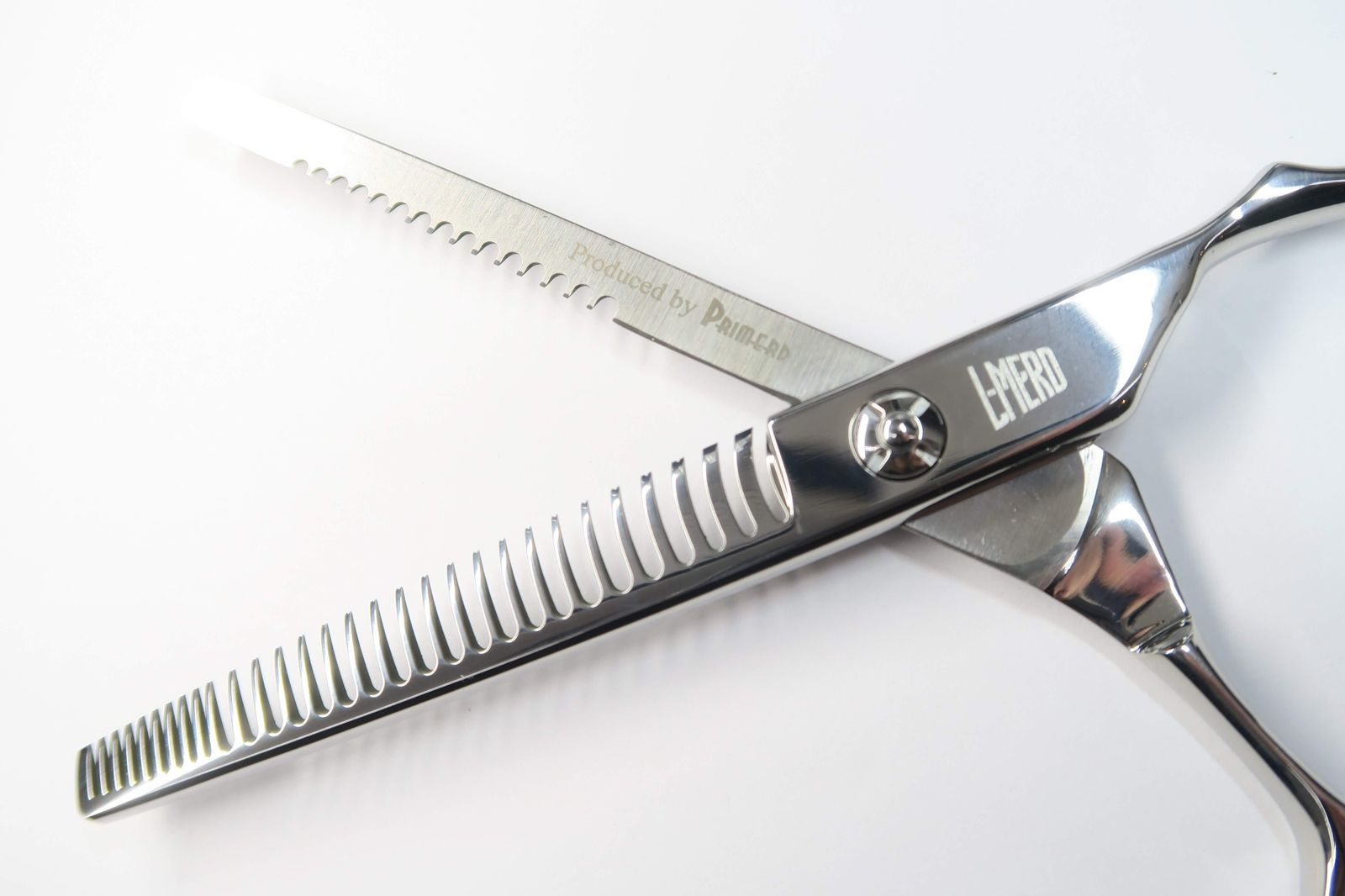 セニング 美容師