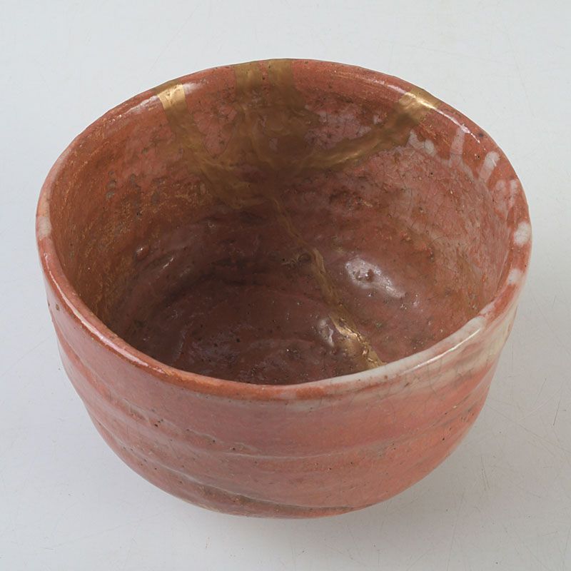 茶道具 楽吉左衛門 九代了入造 赤楽茶碗 裏千家12代直叟玄室極め箱 N
