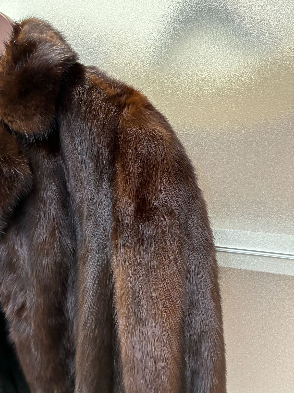 最高級毛皮 SAFURON サフロン ミンク 毛皮 コート　ダークブラウン N【ヴィンテージ】SAFURON サフロン ハーフコート リアルファー 毛皮