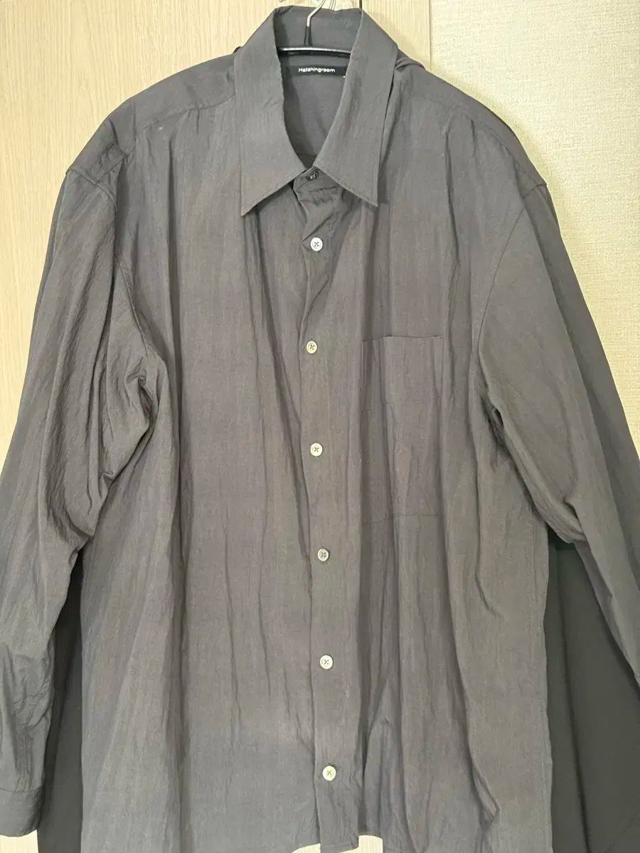 Hatchingroom クロップドシャツ チャコール サイズ4