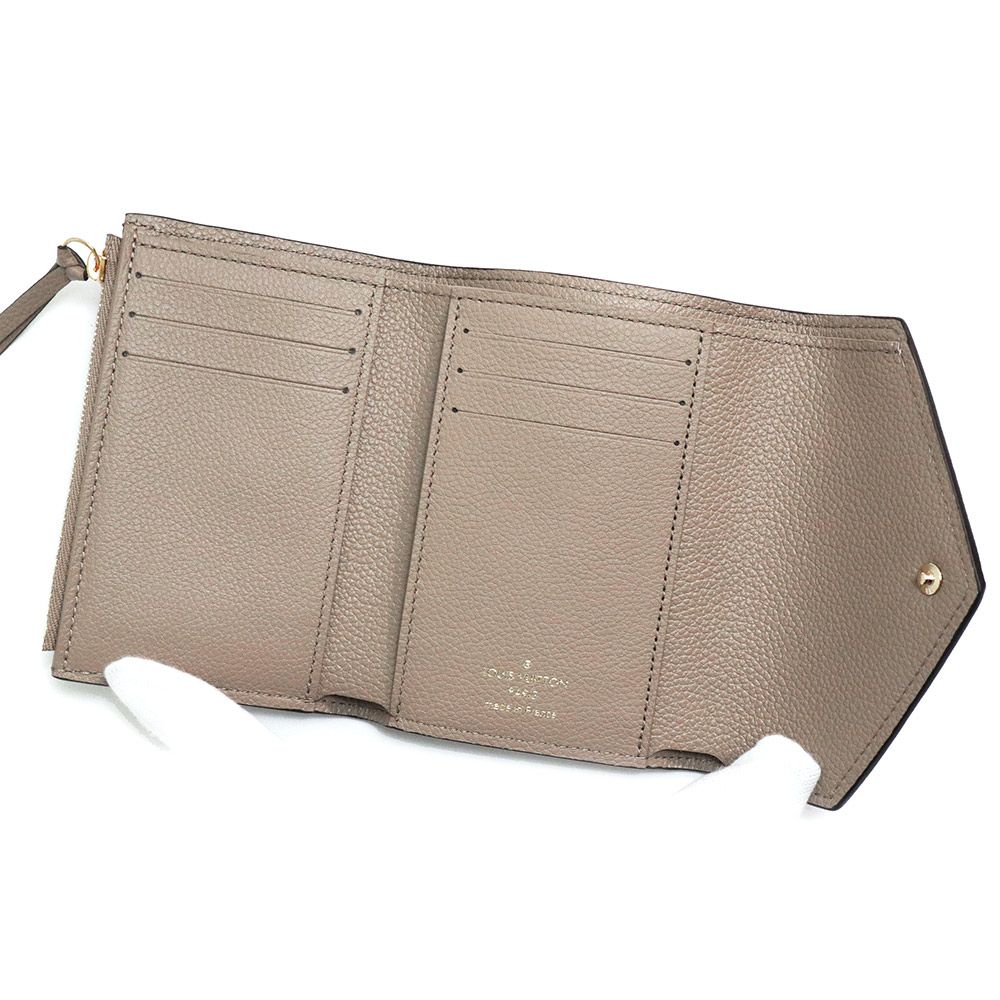 ポルトフォイユ ヴィクトリーヌ