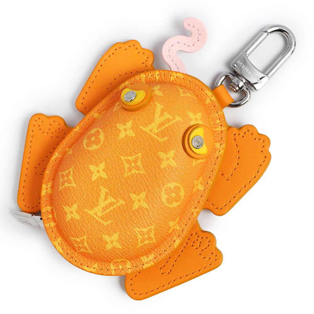ルイ ヴィトン バッグチャーム LV フロッグ カエル 小物入れ ミニ ポーチ キーホルダー モノグラム レザー サフランイエロー シルバー金具 M02215 LOUIS VUITTON