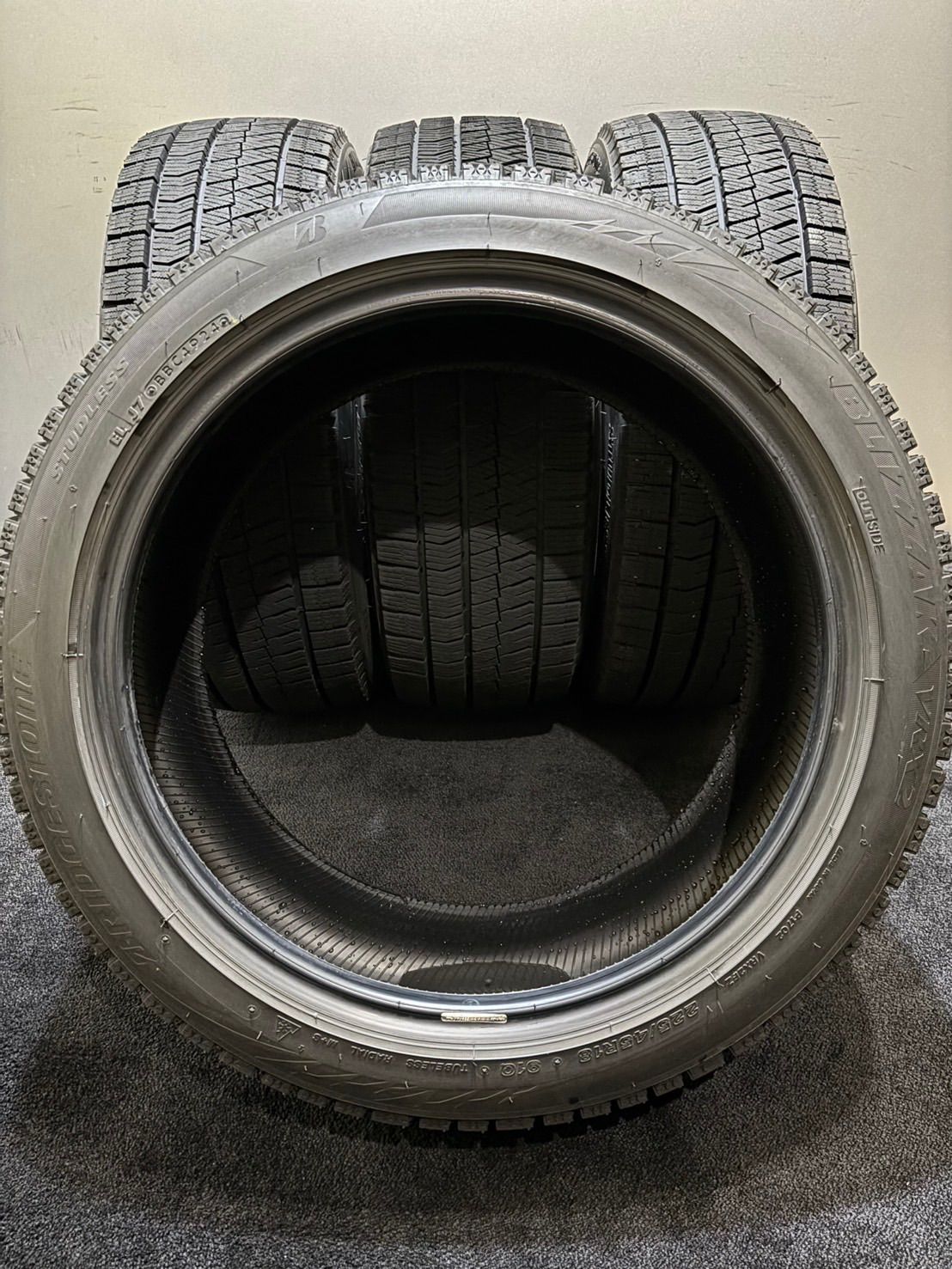 2 スタッドレス