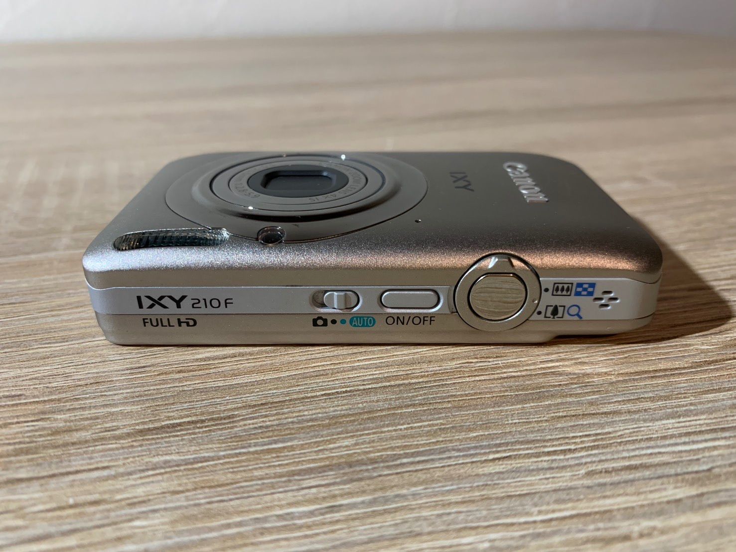 H1675 Canon IXY 210F シルバー デジタルカメラ CANON IXY 210F 価格