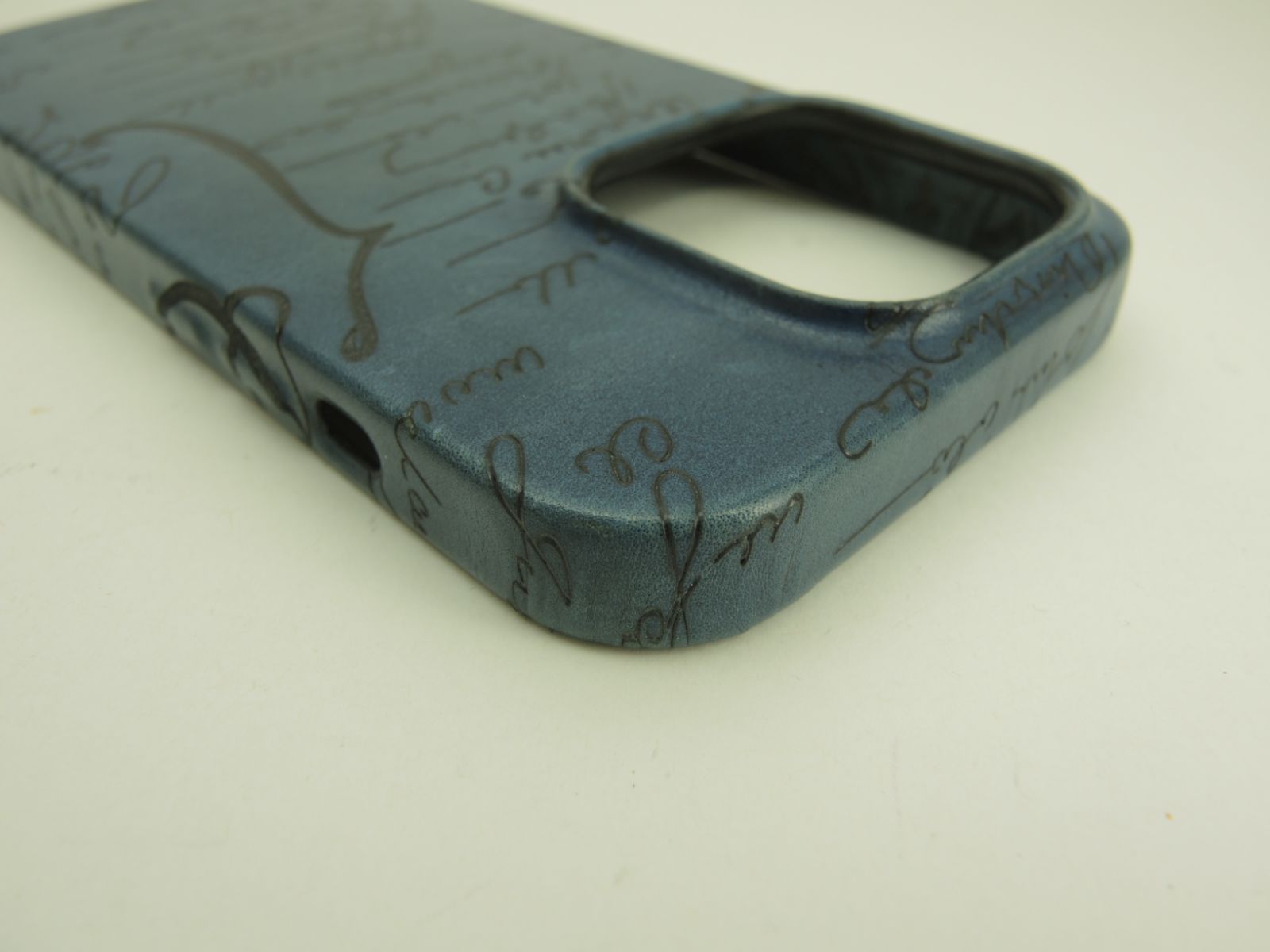 ベルルッティ iphone14Proケース カリグラフィ レザー青 iphone14pro