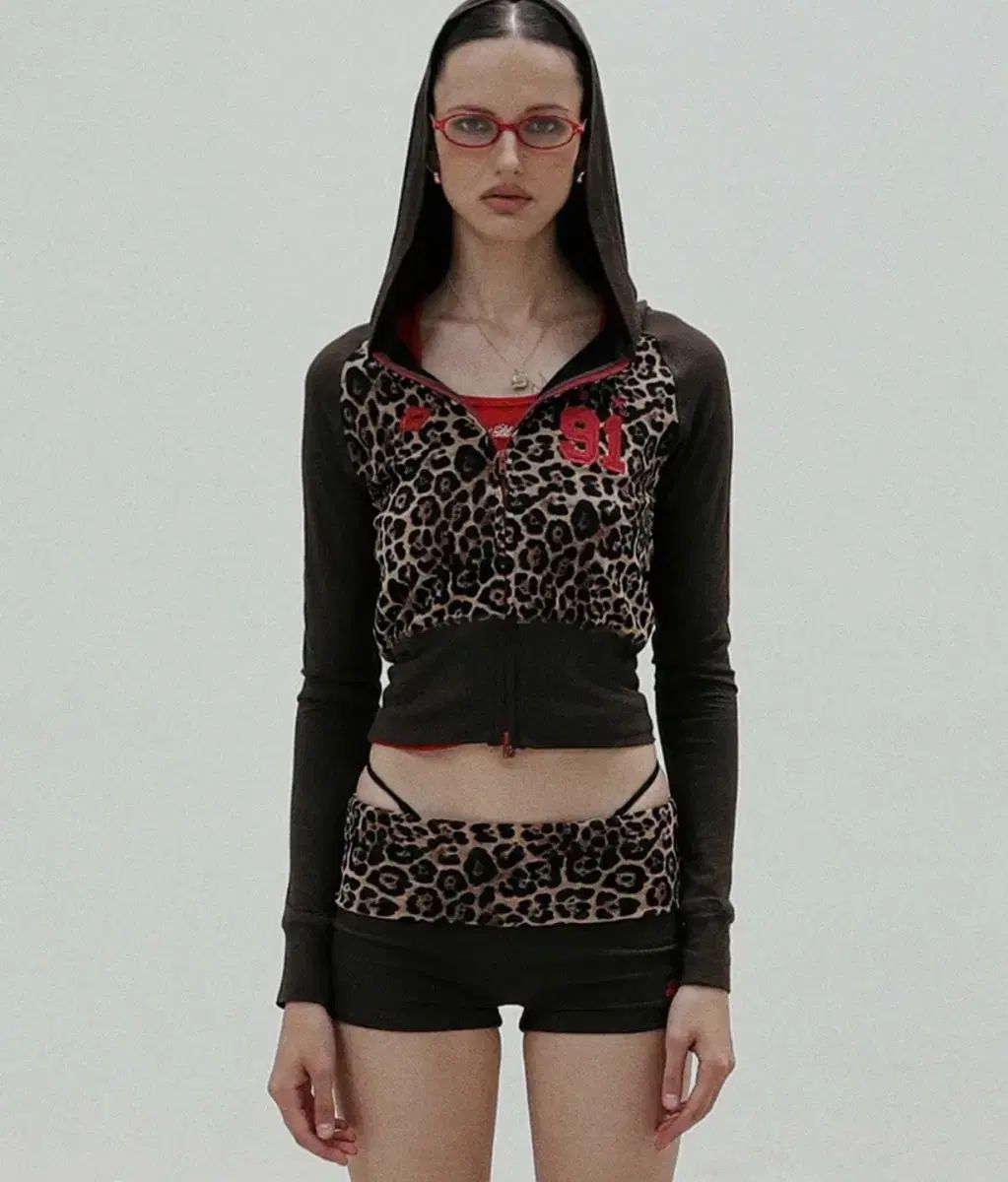 BADBLOOD バッドブラッド ジャージ フード ジップアップ ヒョウ柄 レオパード