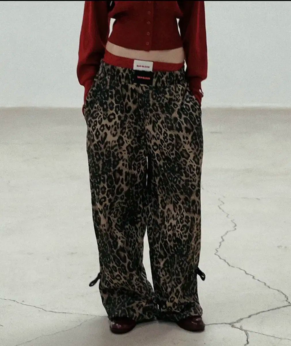 BADBLOOD ヒョウ柄 レオパード イージー パンツ