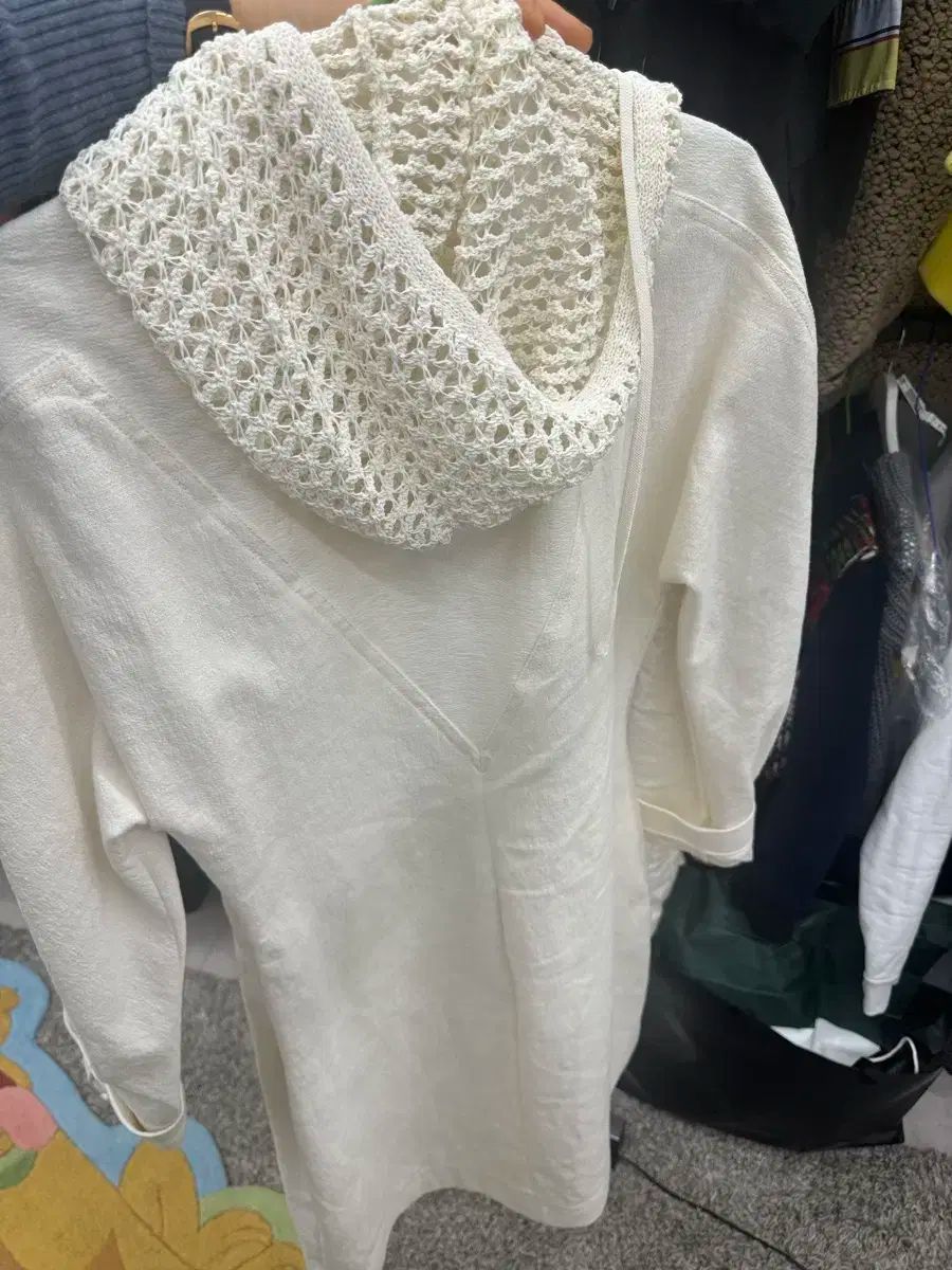 ボッテガ ヴェネタ アイボリー ONE PIECE