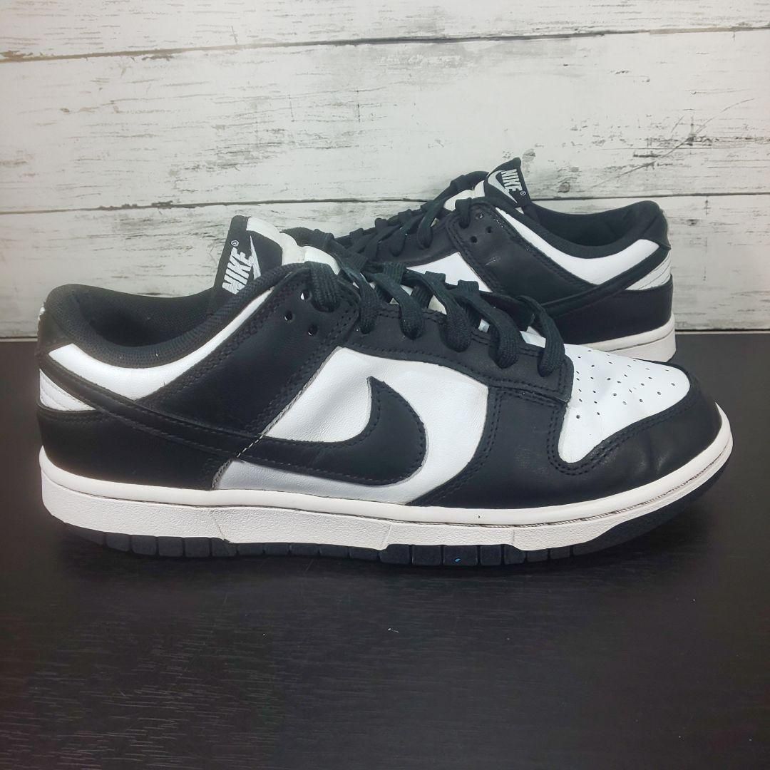 NIKE Black White スニーカー - メルカリ NIKE DUNK LOW RETRO ナイキ 
