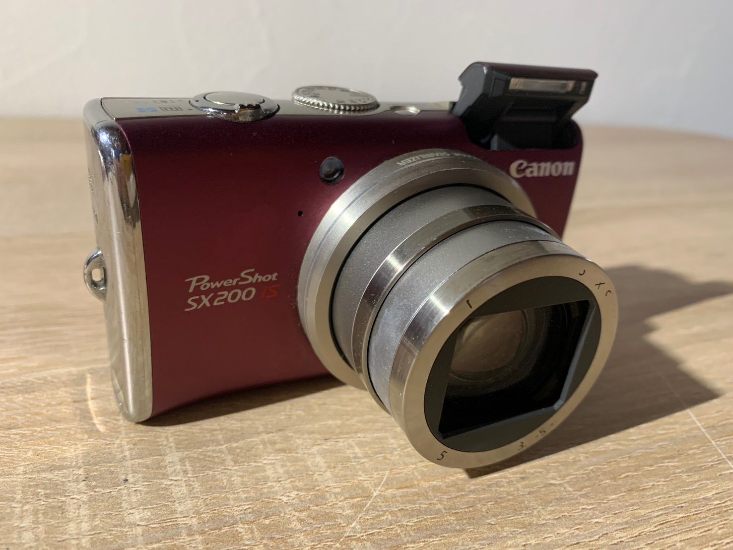 人気 6577 Canon PowerShot SX200 IS レッド デジカメ 2025年最新