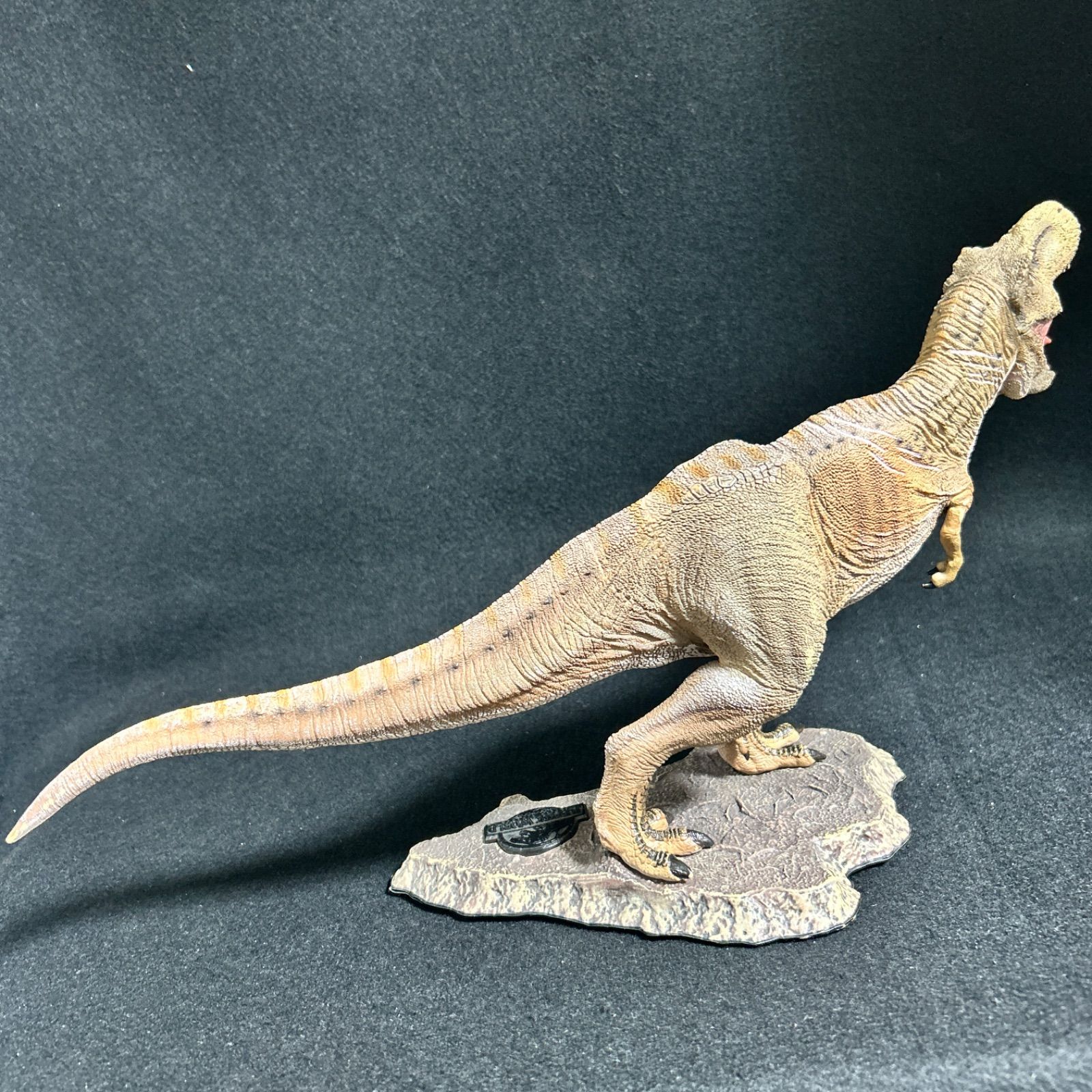 プライム1スタジオ ジュラシック ワールド 炎の王国 T-REX フィギュア 恐竜