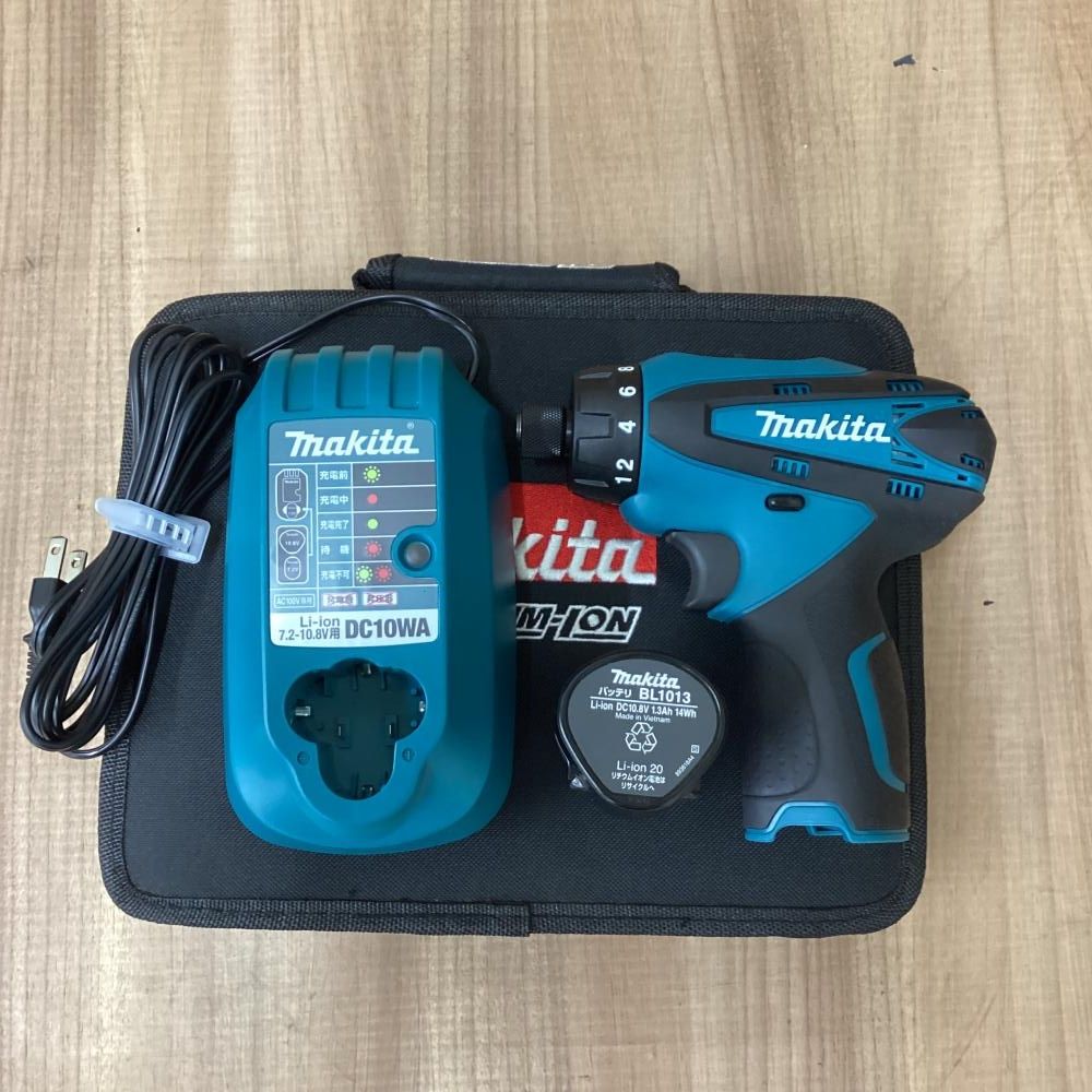 品 makita マキタ DF030D 10.8V充電式ドライバドリル バッテリ 充電器 ソフトケース付 201