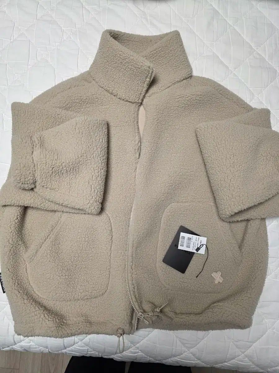 ゼクシィミックス シェルパ ハイネック ボア フリース