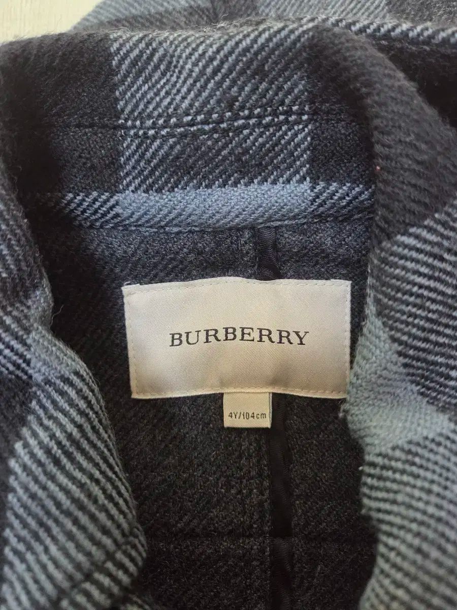 Y バーバリーキッズ