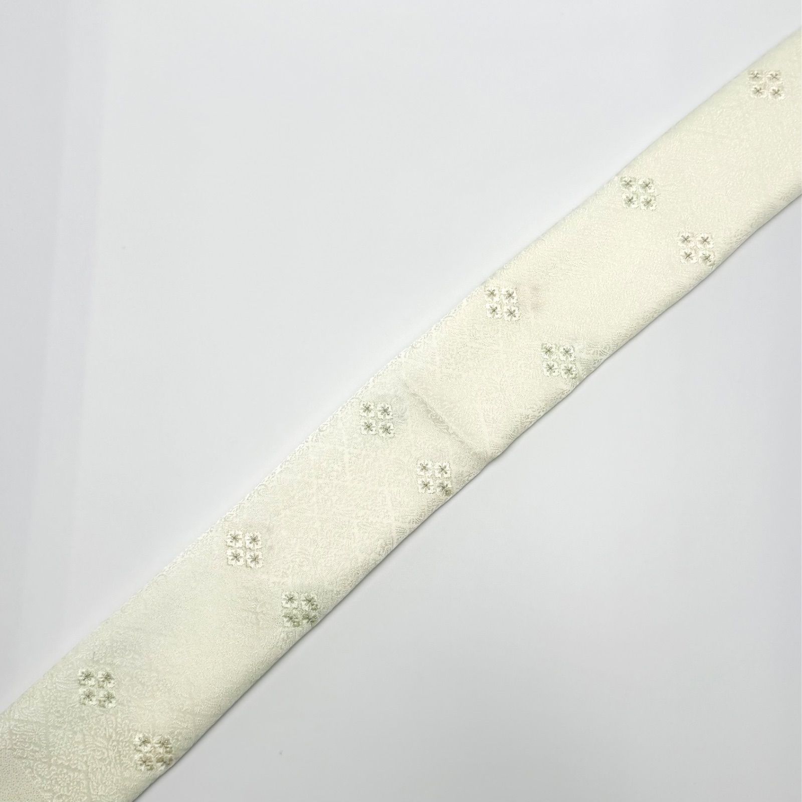 梅ちらし刺繍 0118