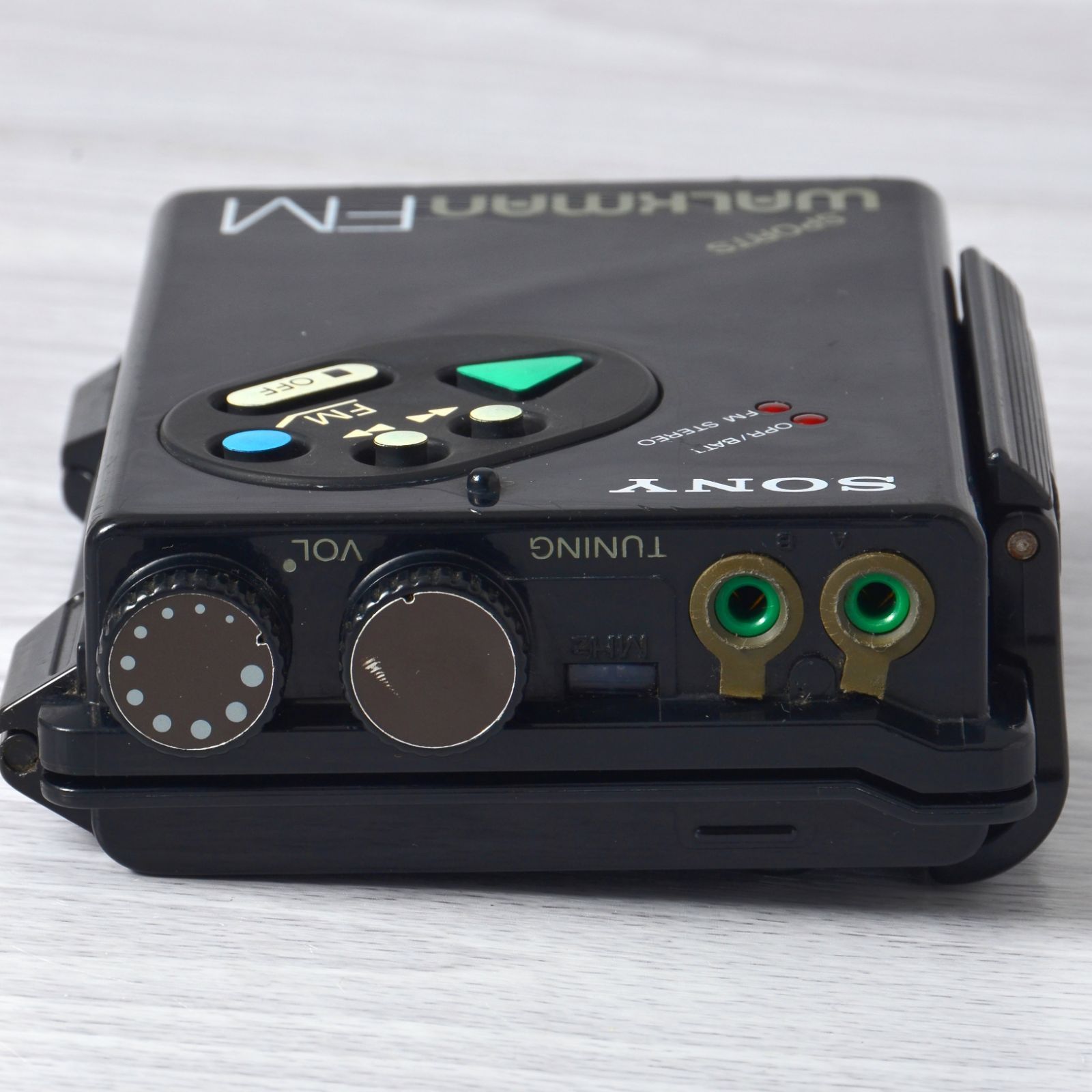 SONY WALKMAN WM-F5 スポーツウォークマン ブラック 整備済 SONY WALKMAN WM-F5 スポーツウォークマン ブラック 整備済 TY283