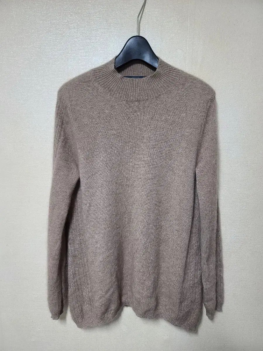 ゴビ プルオーバー カシミア ニット