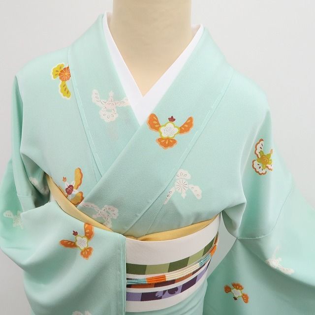 ❁tomihisa❁美品 志ま亀 着物 正絹 仕付け糸付”白群色に舞うふくら雀