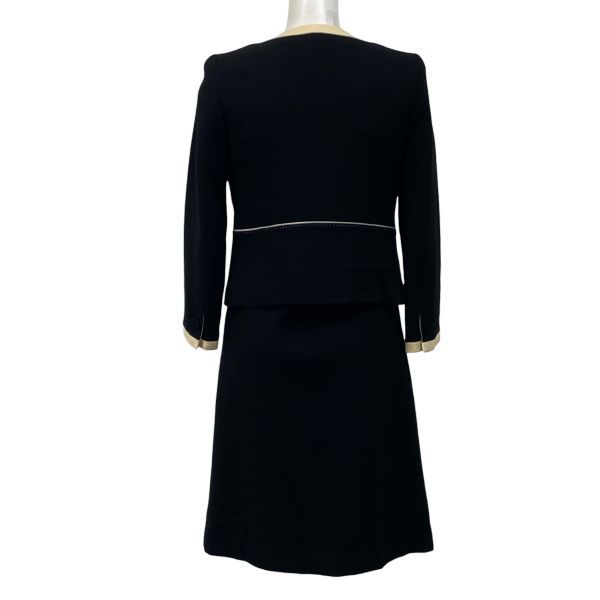 Courrèges 刺繍ワッペン セットアップ ワンピース ジャケット ◇ クレージュ Courreges セットアップ スーツ ノーカラージャケット