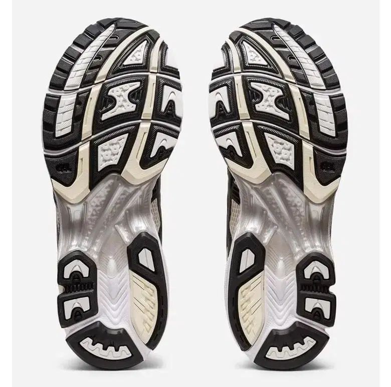 ランニングシューズ