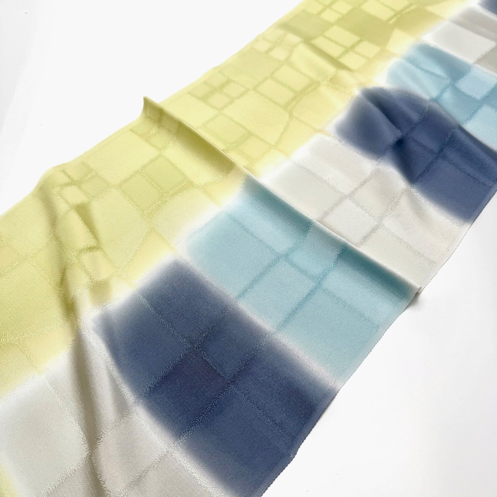 帯揚げ 渡敬 市松よろけ 立分ぼかし 0125