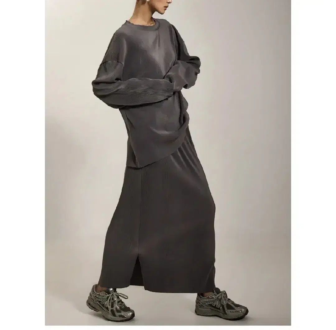 ディント プリーツ セットアップ - DARK GRAY