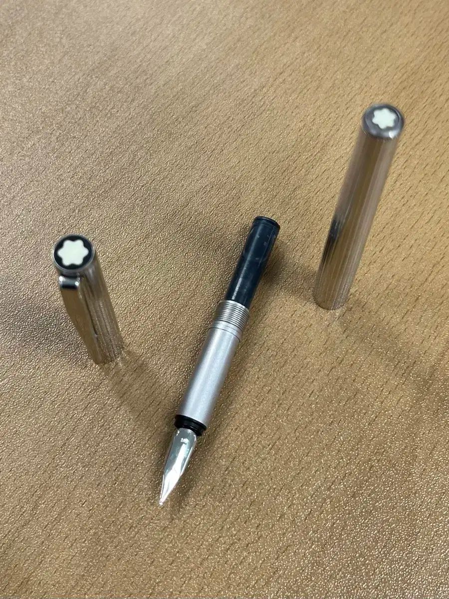 MONT BLANC モンブラン 万年筆 ノーブル シルバー