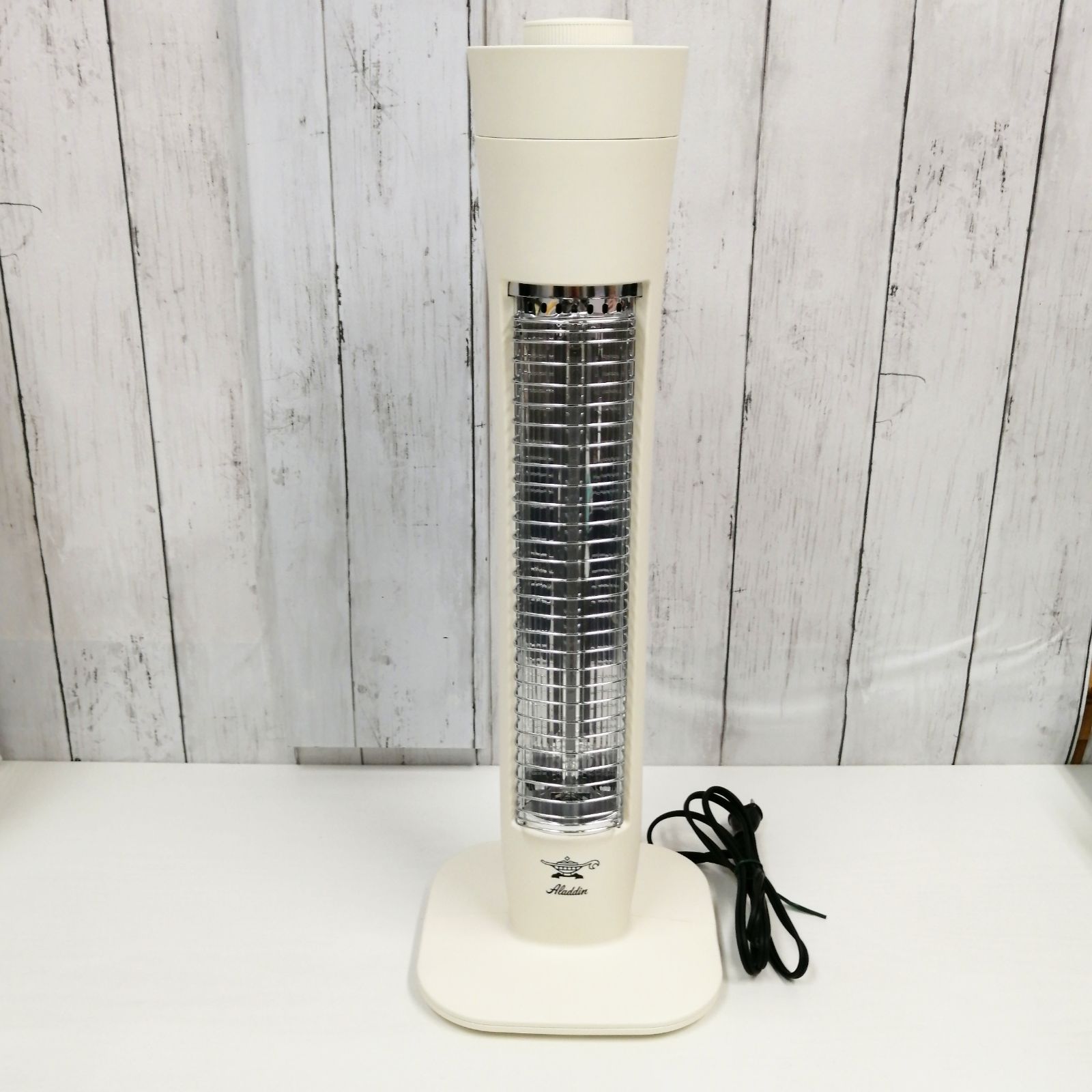 Aladdin アラジン 遠赤外線グラファイトヒーター AEH-G406N - メルカリ