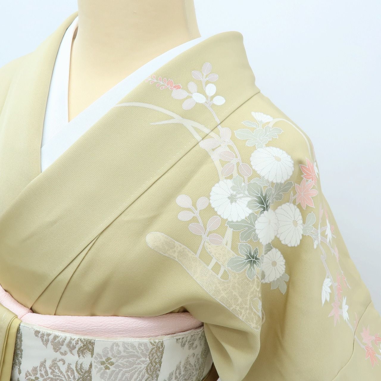 百華❀Y3998◇正絹 作家物落款 龍泉 刺繍 仕付け糸付 手縫い仕立て 菊