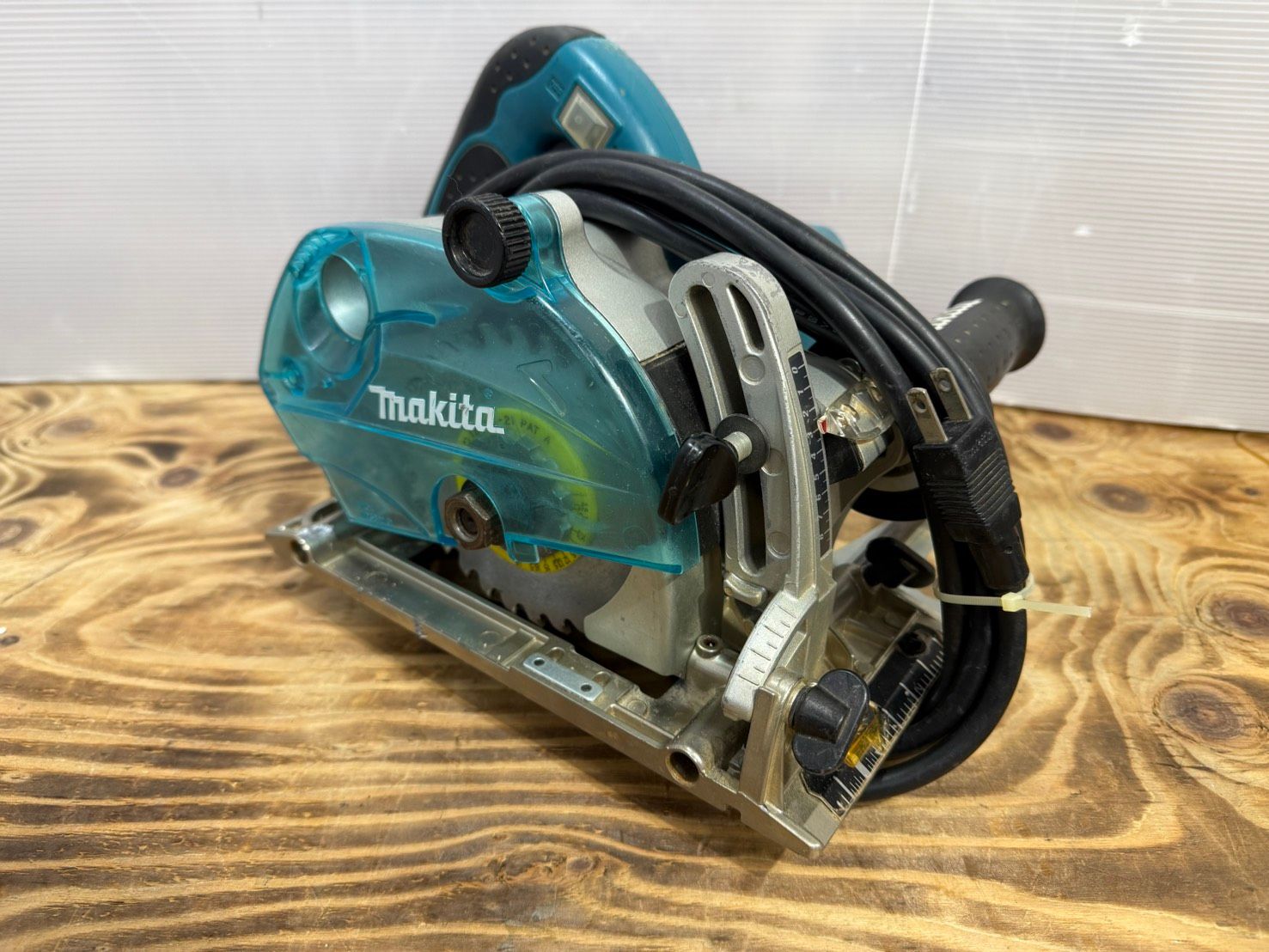 S99700 マキタ 小型ミゾキリ 3005BA LEDライト ブロワ機能搭載