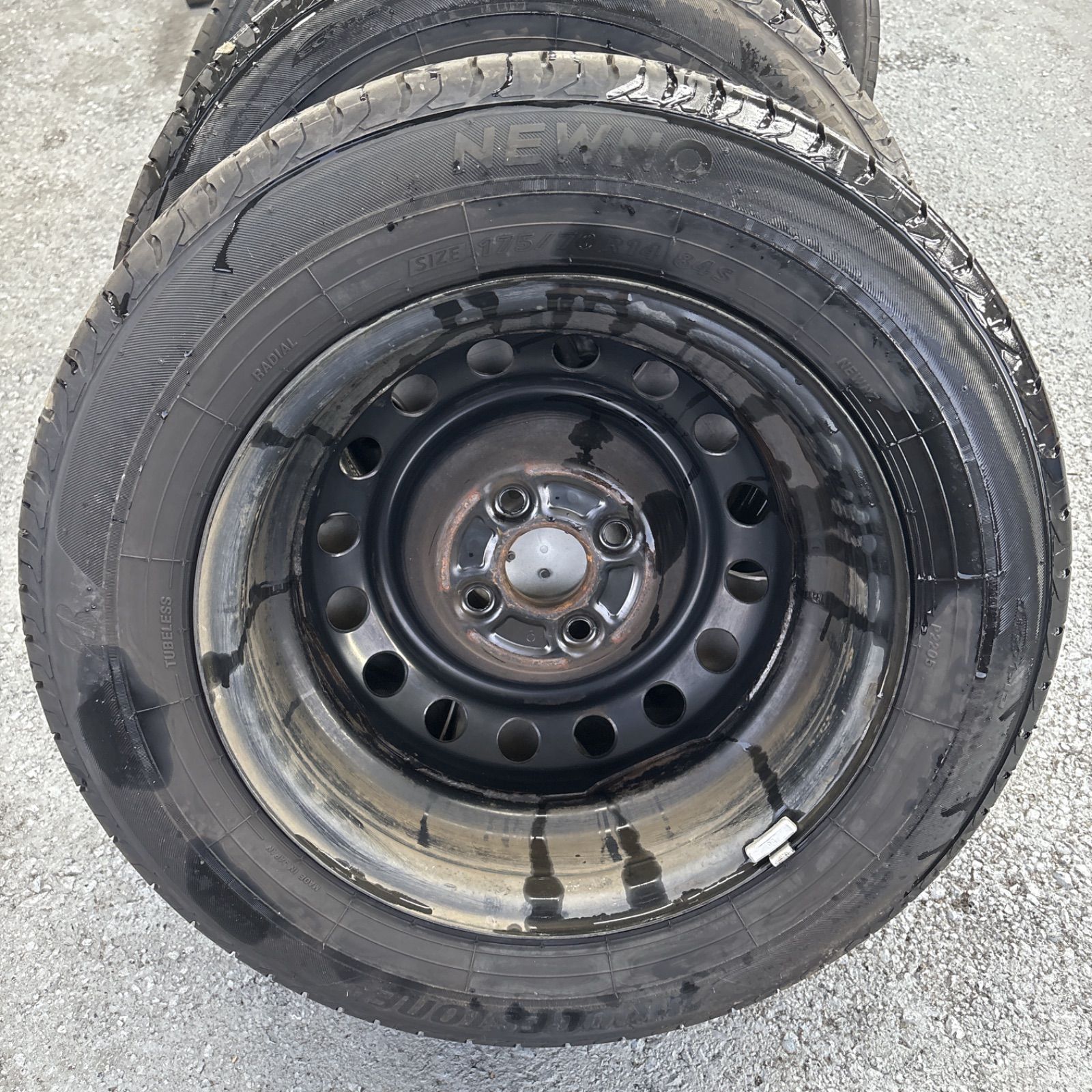 シエンタ ホイールタイヤセット