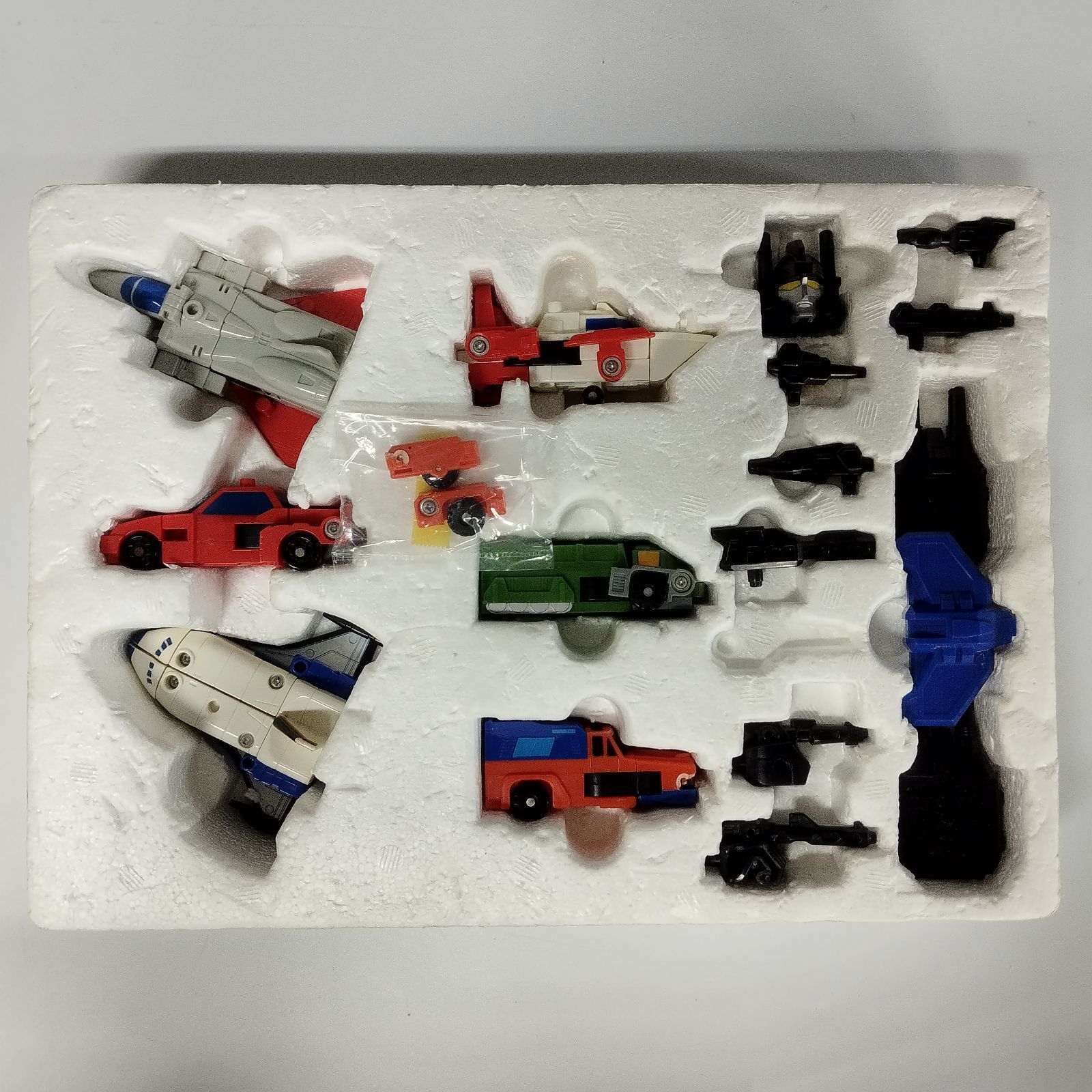 D 12745 旧タカラ 戦え!超ロボット生命体 トランスフォーマー サイバトロン C 319 ランドクロス