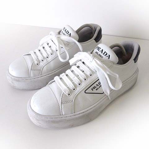 プラダ PRADA トライアングルロゴ ローカット スニーカー 2EG405 本革