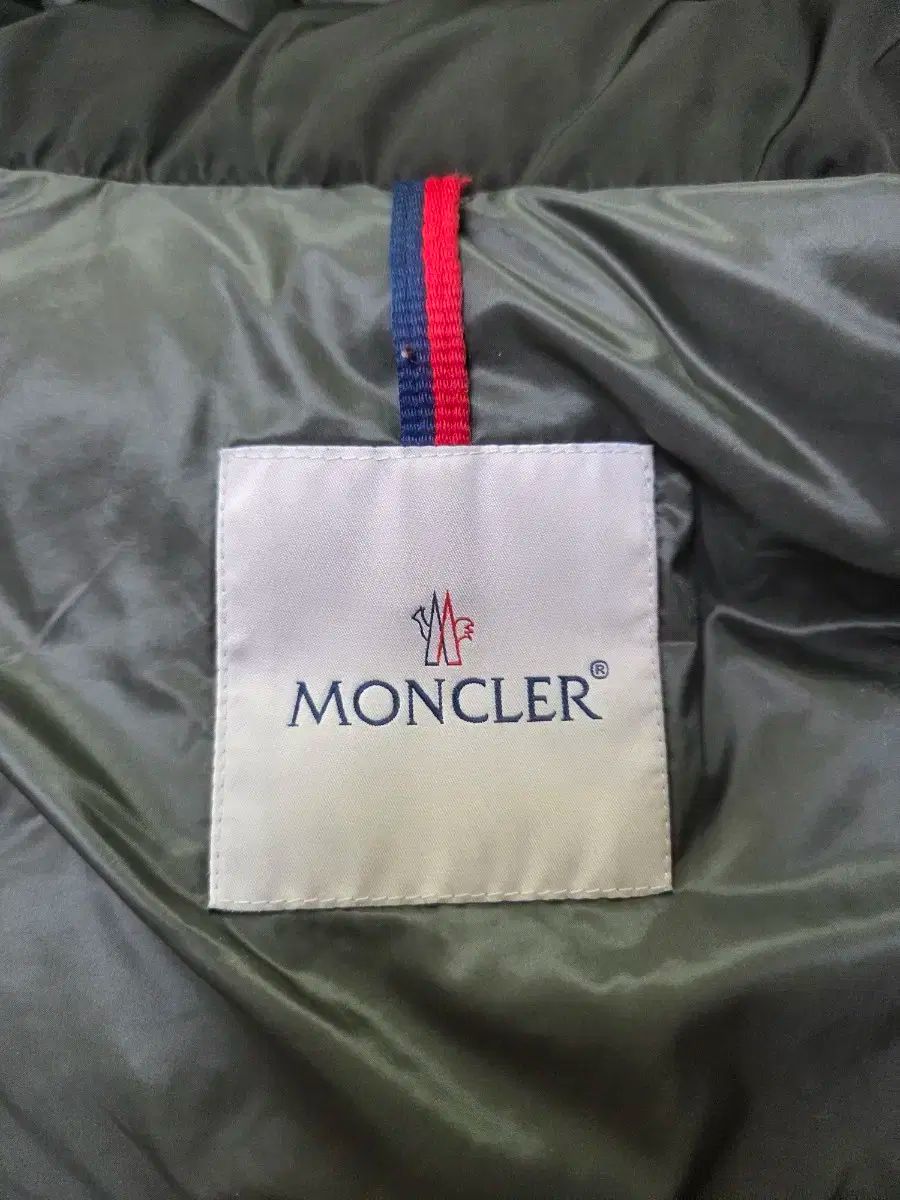 モンクレールキッズ