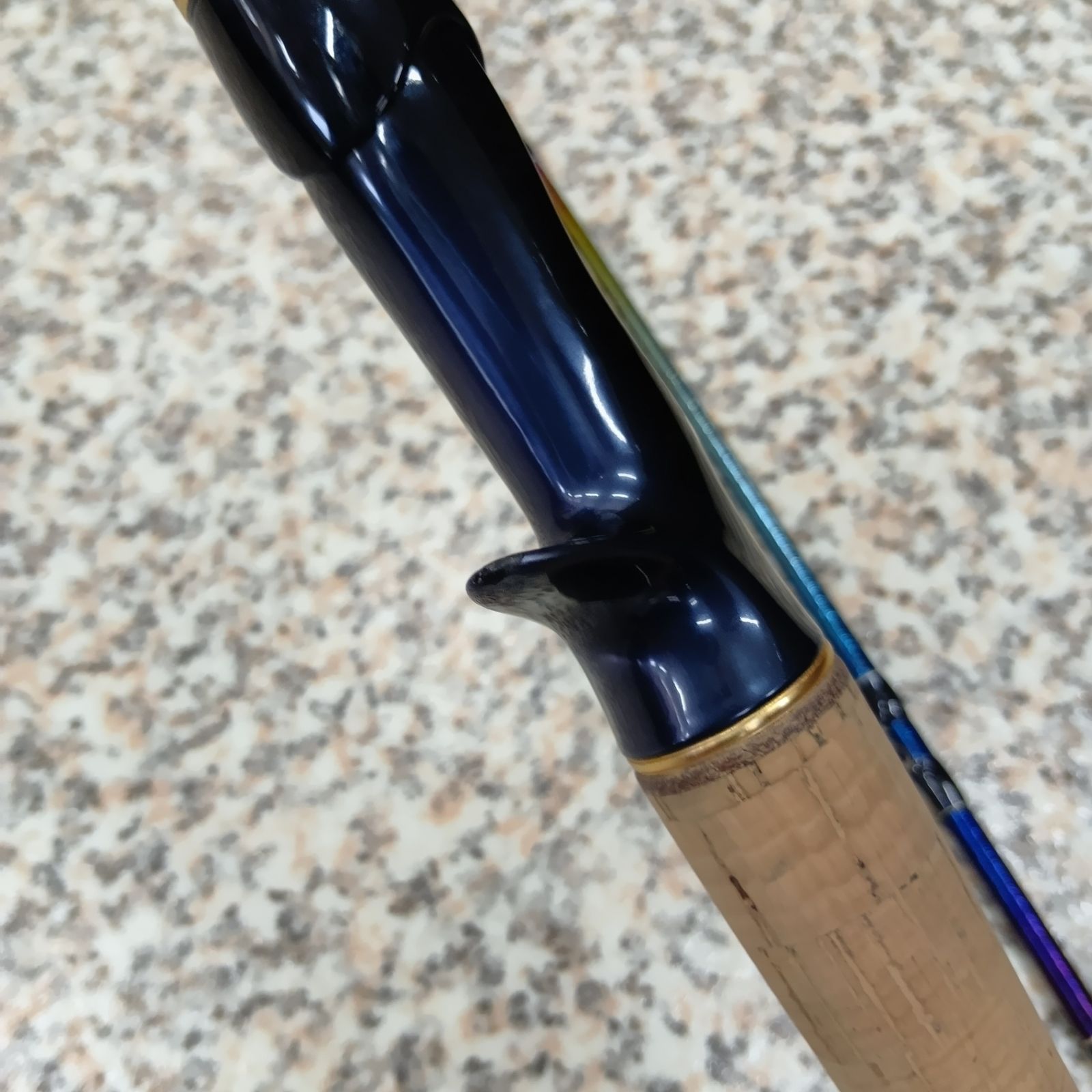 リミテッド 1702R-2