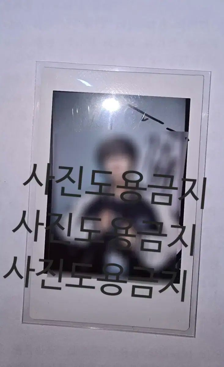 ONEWE ギウク サイン入りチェキ サイン入りポラロイド