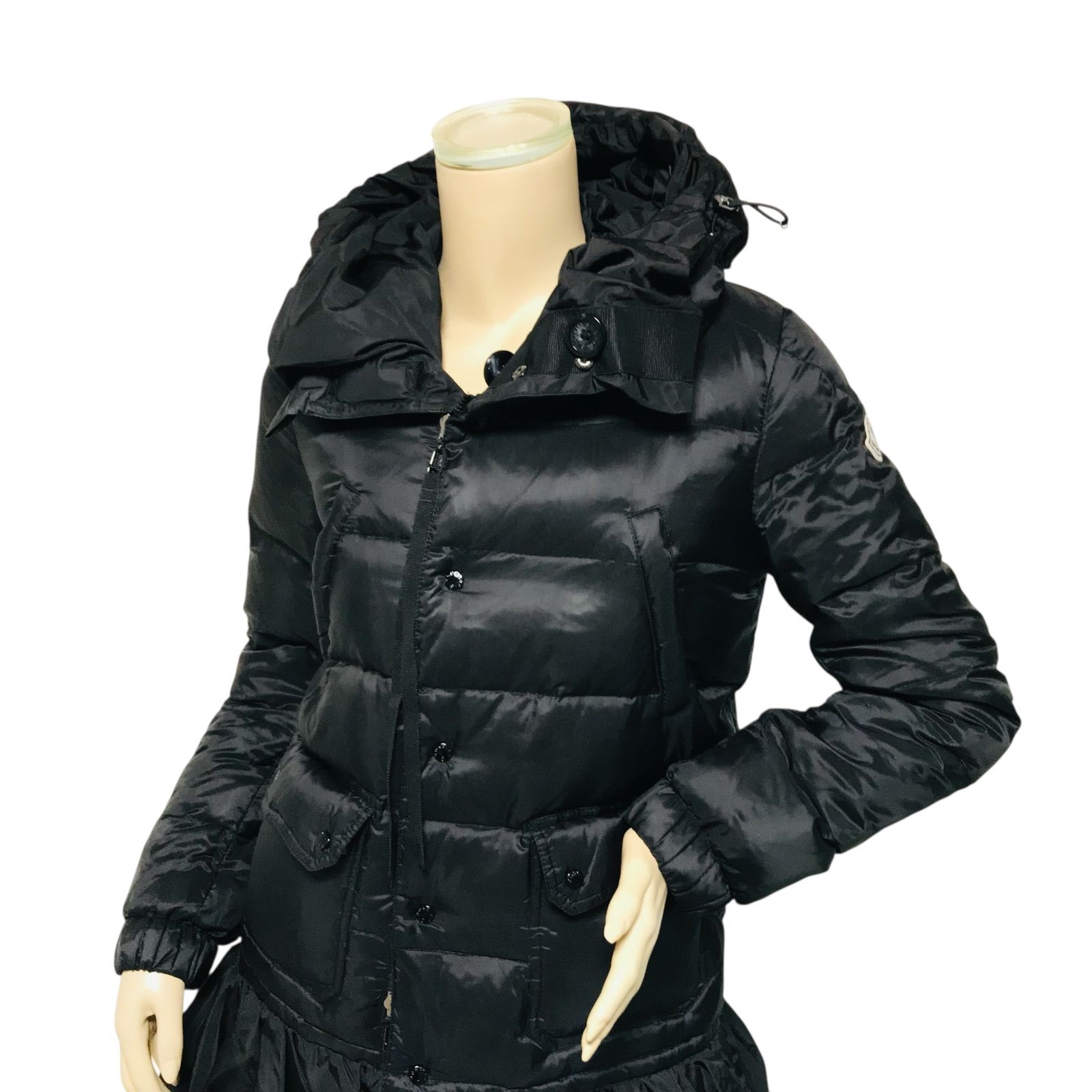 良品☆MONCLER・モンクレール SERINA レディース ブランドアイコン