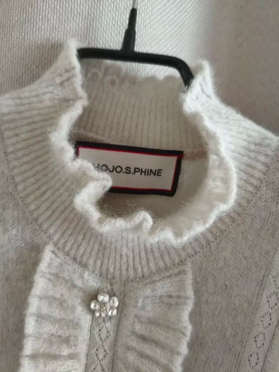 MOJO.S.PHINE モジョエスピン フリルブラウス 55