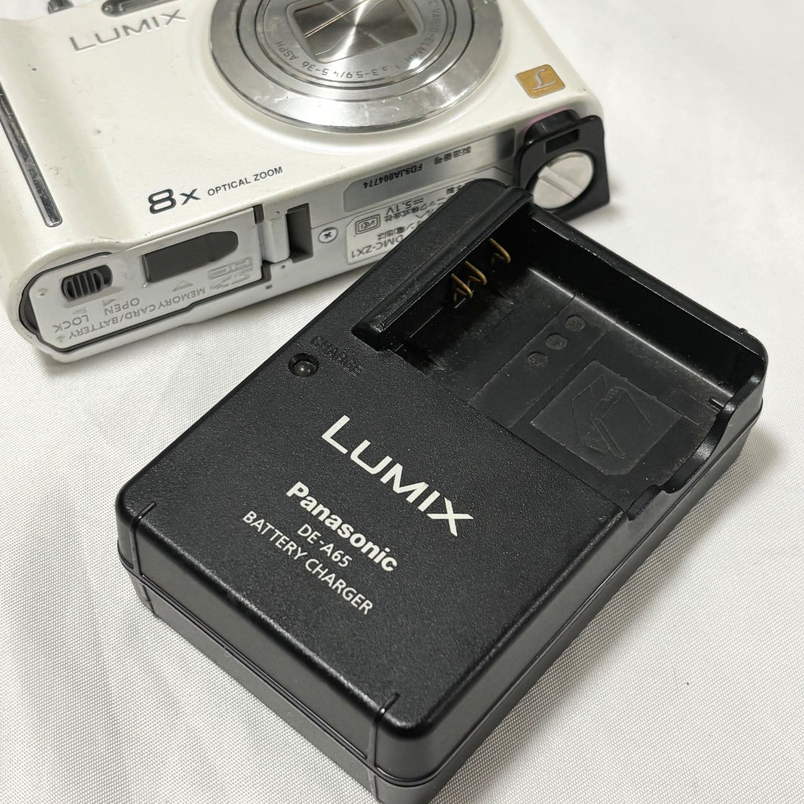 Panasonic コンパクトデジタルカメラ 中古 送料無料】Panasonic/パナソニック/LUMIX/ルミックス/DMC-ZX1/ホワイト