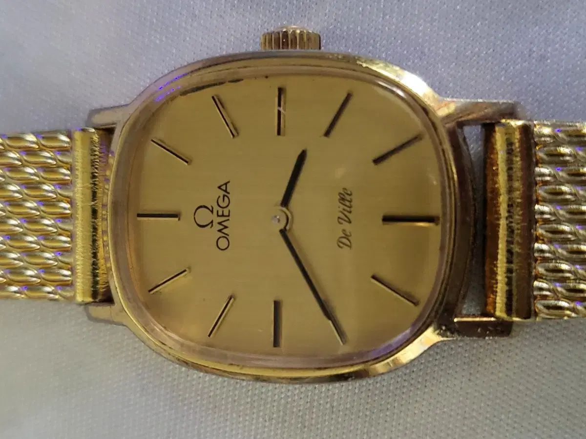オメガ ゴールド レディース 時計 手巻き