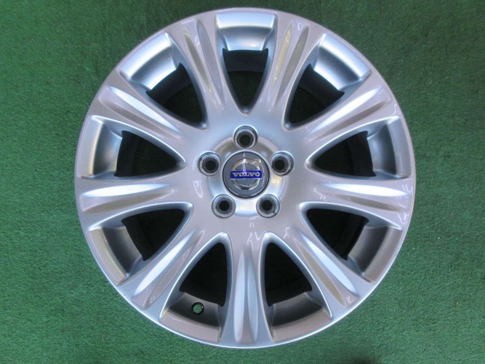  ルボ Ｖ7０ ホイール 7 J 17 5 H 108 50 スタッドレス用にいかがですか 17インチ ホイール