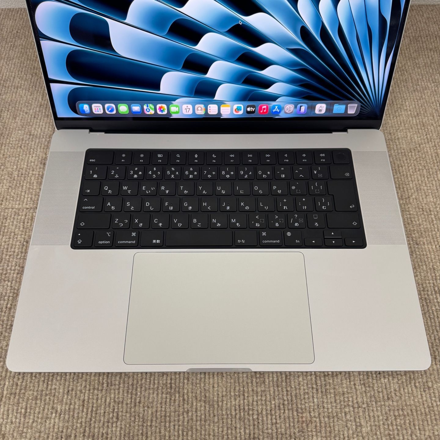超 Apple MacBook Pro 16 2021 A 2485 M 1 RAM 32 GB SSD 512 シルバー 充放電回数 MC 091