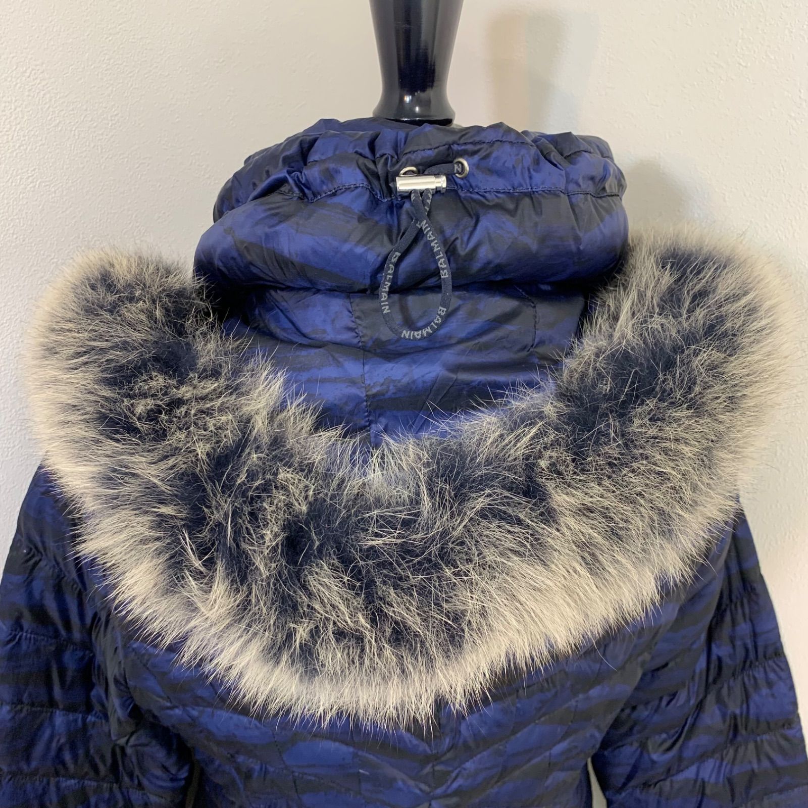 バルマン ダウンコート ブルーフォックス ダウン 裏地総柄 - メルカリ