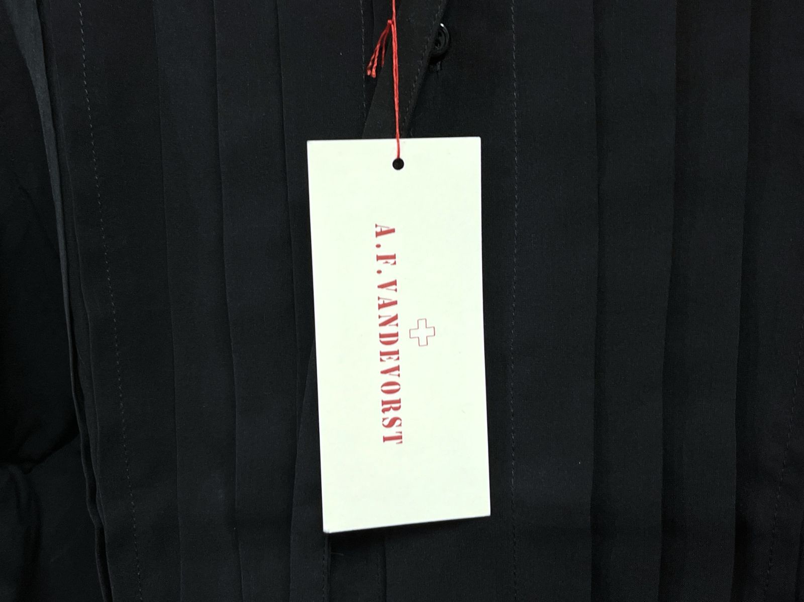 フリル 半袖ブラウス