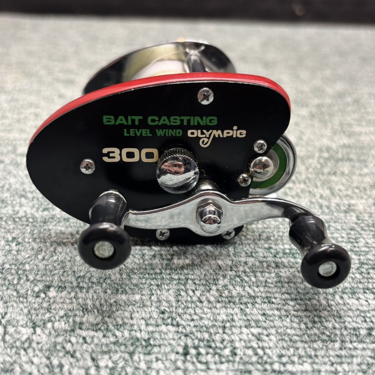オリムピック LEVELWILD 300 MIDGET 200 ベイトキャスティング ベイトリール 2個セット OLYMPIC