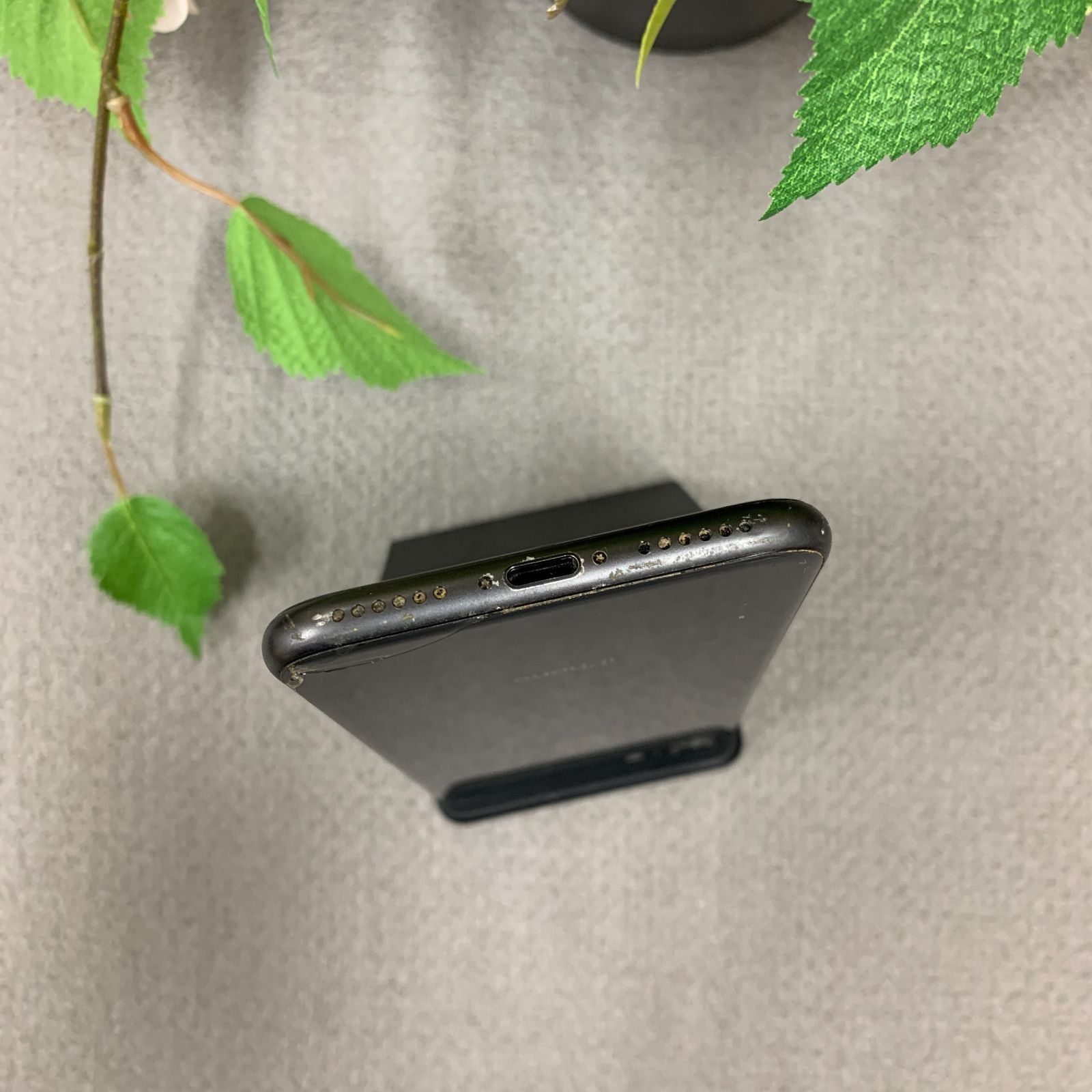 購入 iPhone 8 64GB ブラック 国内版SIMフリー送料無料