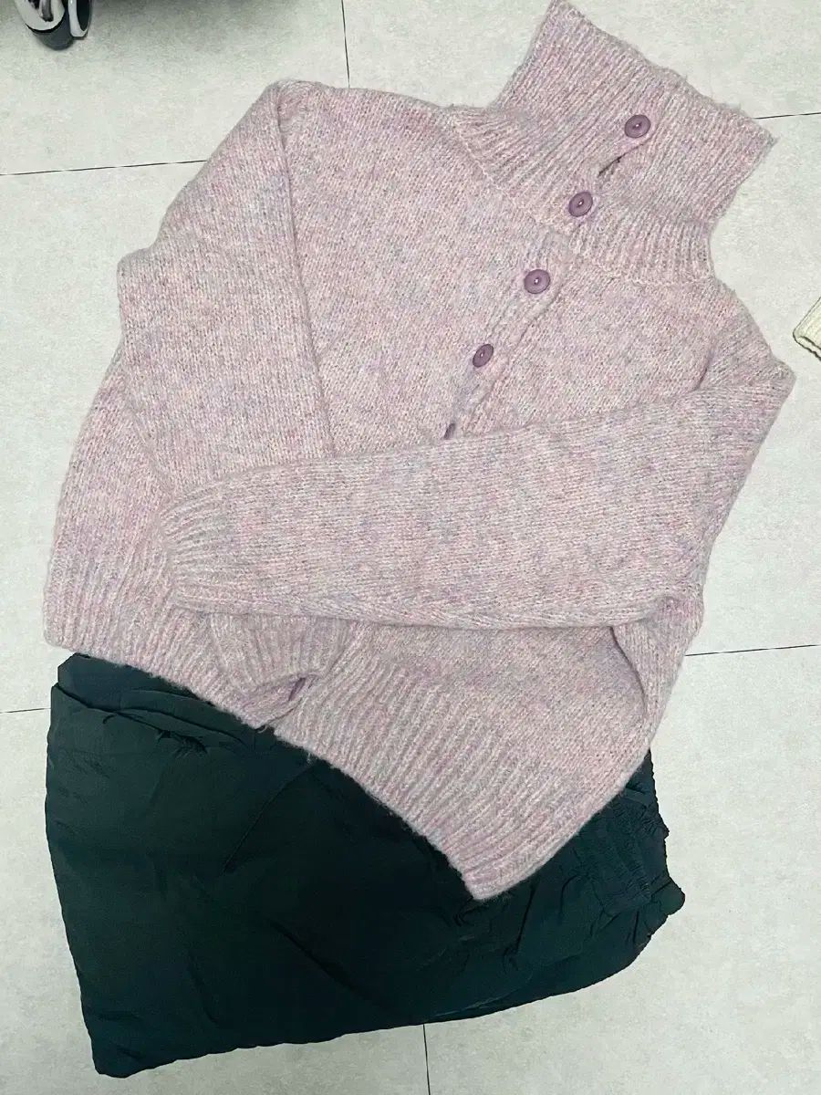 ダウン ジョガー